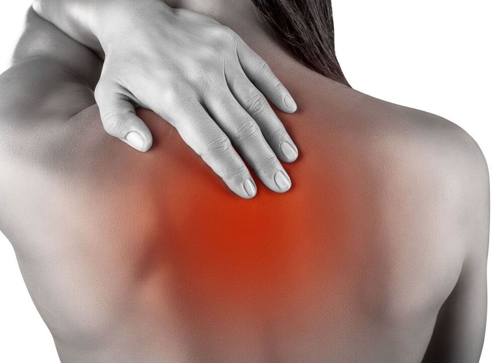 Nugaros skausmas su krūtinės osteochondroze