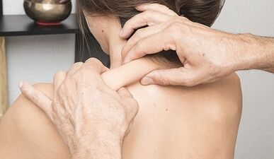 Masažas su gimdos kaklelio osteochondroze
